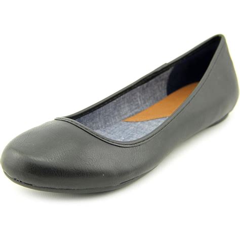 Lightweight and flexible footbed memory foam cool fit cushioning. . Dr scholls flats